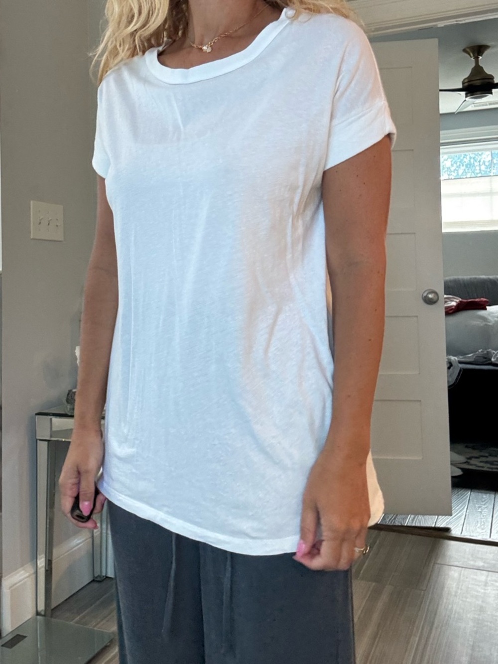 AllSaints White Rolled  Sleeve Tee Long | Soft  Everyday Essential | XS/S
